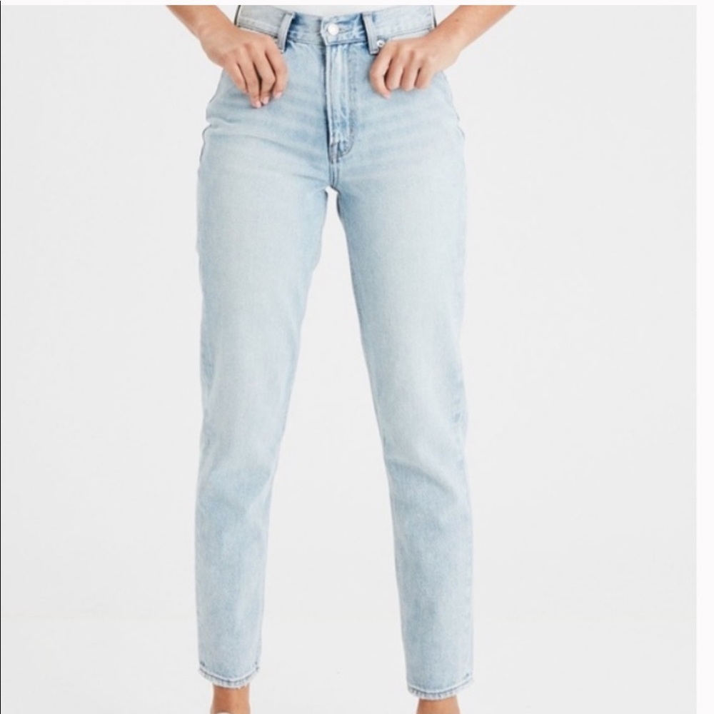 American Eagle mom jeans